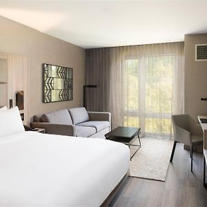 King Guest Room